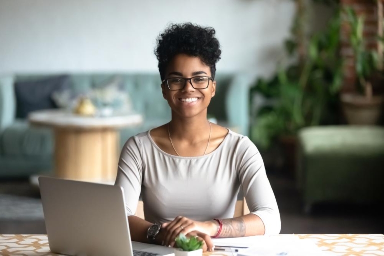 How to Start a Career in Tech with Zero Experience - Descasio